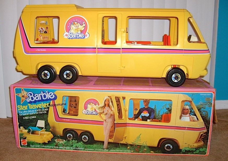 barbie star traveler motorhome 1976 https://www.flickr.com/photos/riopacheco/6193981108