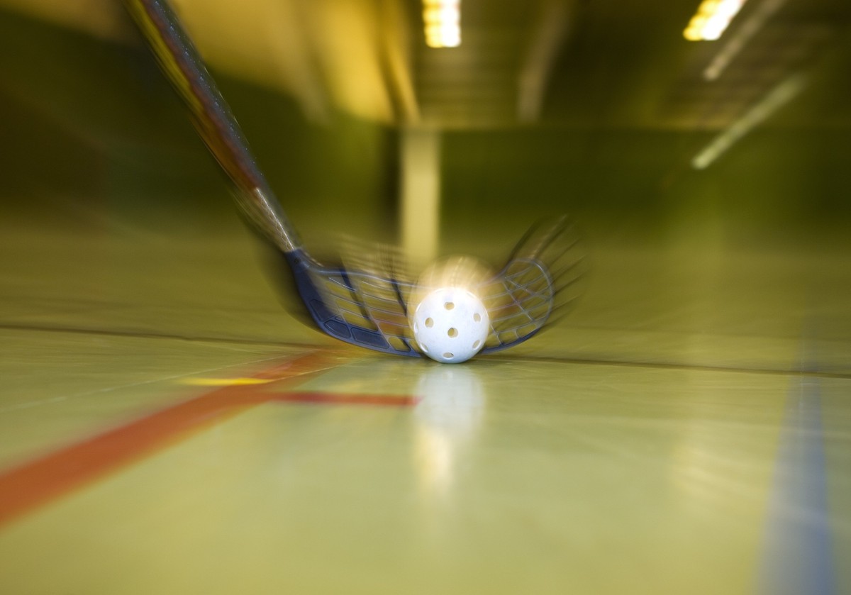 Close up of a Floorball situation Copyright: xgemenacomx Panthermedia68165534.jpg