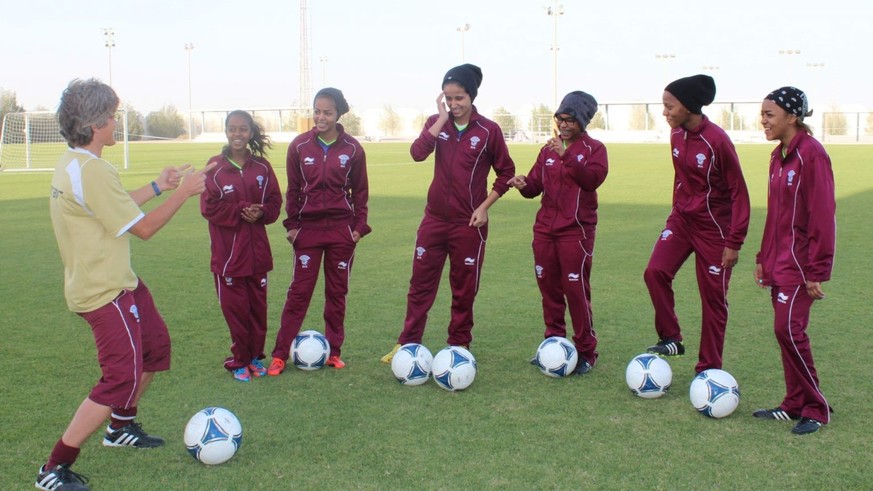 German coach Monika Staab coached the Qatar women's national team from 2013 to 2014.