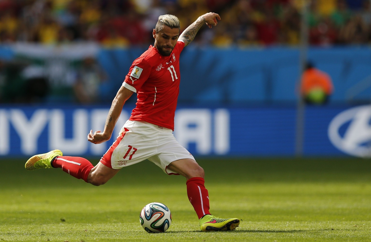 Valon Behrami: Viel lief zu Beginn über ihn, Ecuador stellte sich gut darauf ein.