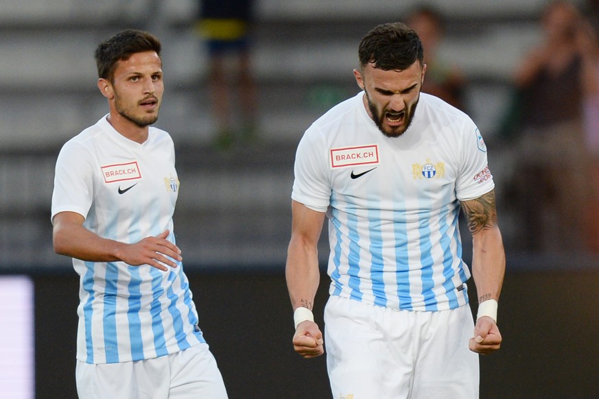 06.08.2016; Zuerich; Fussball Challenge League - FC Zuerich - FC Wohlen; Armando Sadiku (Zuerich) und Antonio Marchesano (Zuerich) jubeln ueber das Tor zum 4:0
(Steffen Schmidt/freshfocus)