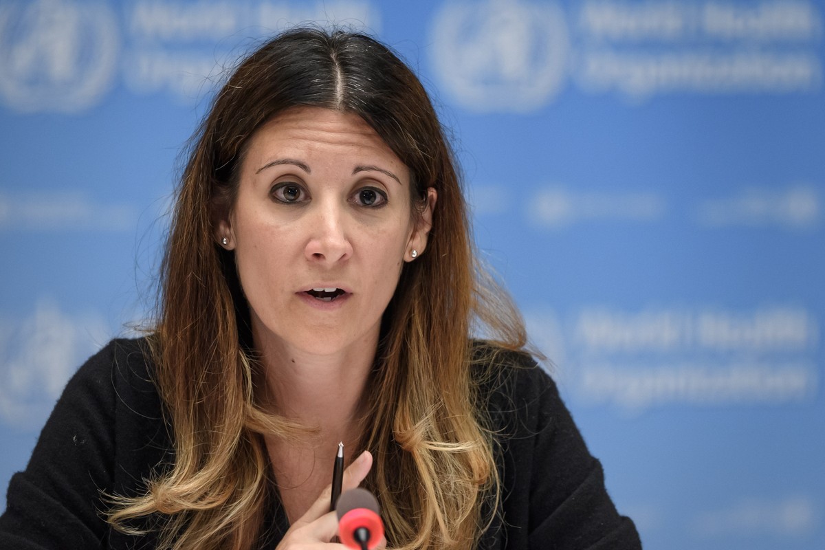epa08525388 Maria van Kerkhove, Technical Lead of WHO's Health Emergencies programme, attends a press conference organized by the Geneva Association of United Nations Correspondents (ACANU) amid  ...