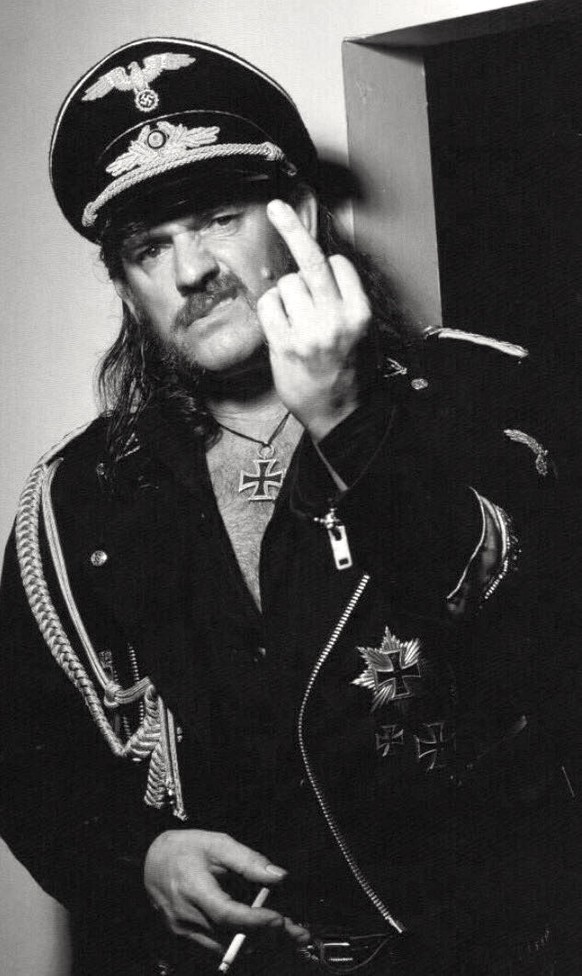 lemmy kilmister motorhead motörhead nazi uniform stinkefinger rock&#039;n&#039;roll https://matome.naver.jp/odai/2135083610553394201/2136426570882620103