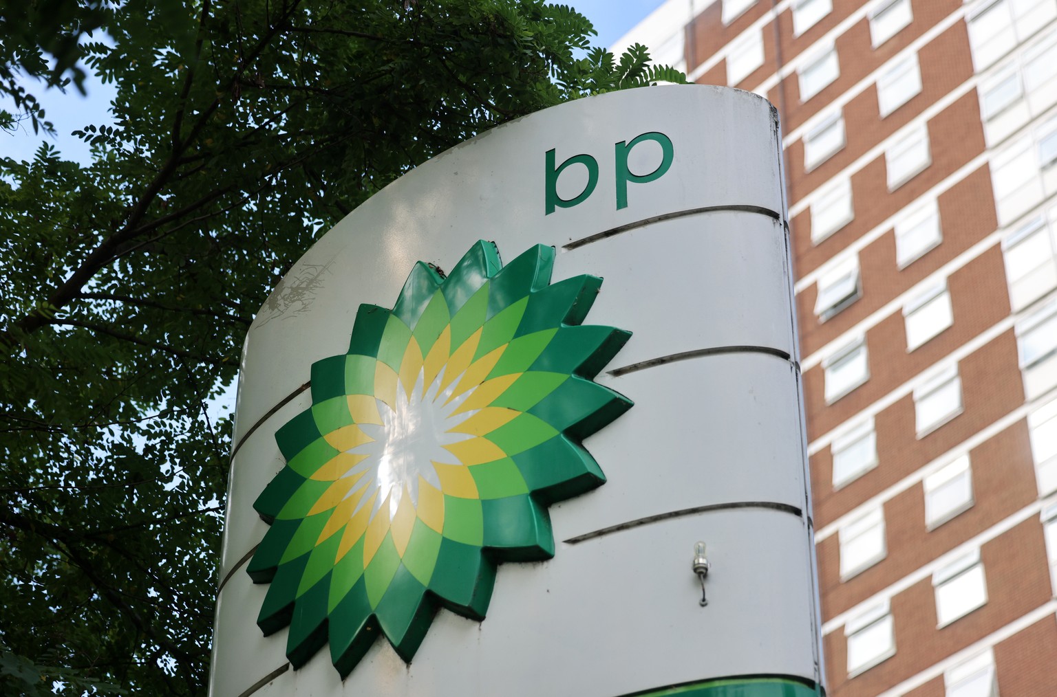 epa13149635 A BP (British Petroleum) sign is seen at a BP petrol station in London, Britain, 04 August 2026. BP's second-quarter profit more than doubled in the first half of 2026 to USD 5.73 bil ...