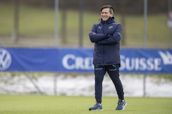 Nils Nielsen, Trainer des Schweizer Frauen-A-Nationalteams, im Training fuer das Laenderspiel gegen Frankreich am Samstag vor, aufgenommen am Mittwoch, 17. Februar 2021 auf dem Sportplatz Stighag in K ...