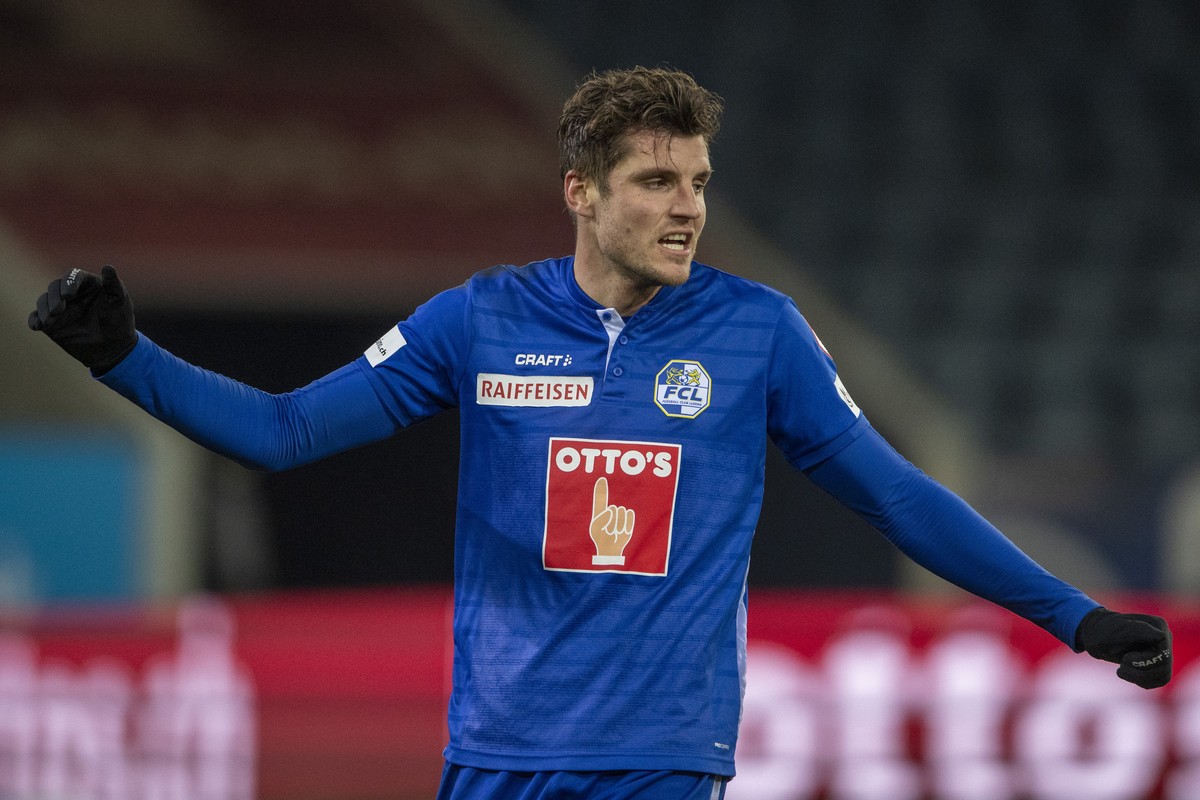 Pascal Schuerpf von Luzern beim Super League Meisterschaftsspiel zwischen dem FC Luzern und dem FC Zuerich vom Mittwoch, 16. Dezember 2020 in Luzern. (KEYSTONE/Urs Flueeler)