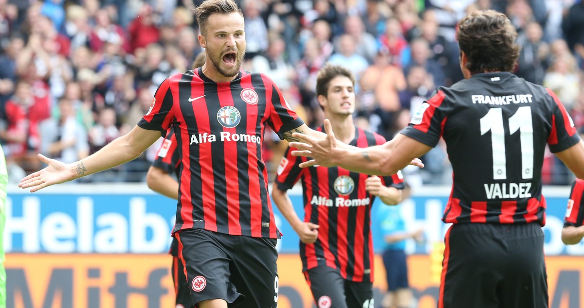 23.08.2014; Frankfurt; Fussball 1. Bundesliga - Eintracht Frankfurt - SC Freiburg; Jubel Haris Seferovic (Frankfurt) nach seinem Tor zum 1:0 mit Teamkollegen Nelson Valdez (Frankfurt) (Eibner/Expa/fre ...