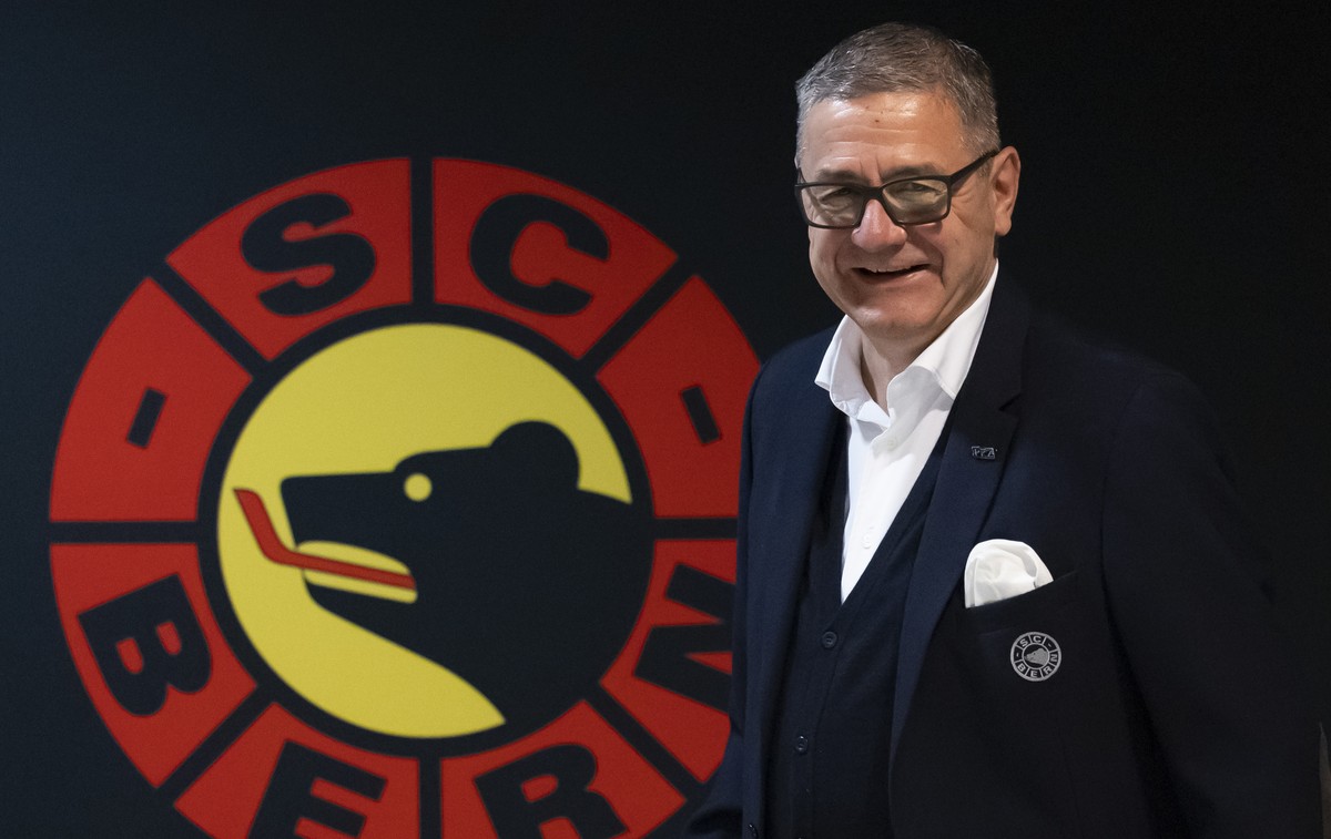 Marc Luethi, CEO SC Bern, kurz vor Beginn einer Medienkonferenz zur Saison 2023/24, am Montag, 28. August 2023 in der PostFinance Arena in Bern. (KEYSTONE/Peter Klaunzer)