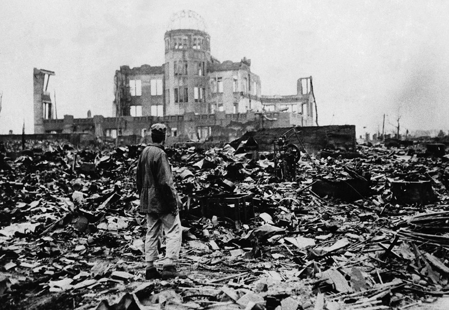Russell sollte Recht behalten: Insgesamt starben durch den Atombombenabwurf auf Hiroshima bis 1946 90'000 bis 166'000 Menschen.