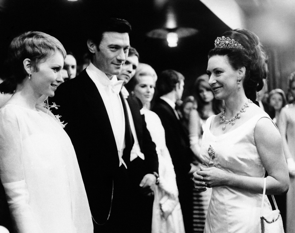 Mia Farrow begegnet der Nymphomanin Princess Margaret.