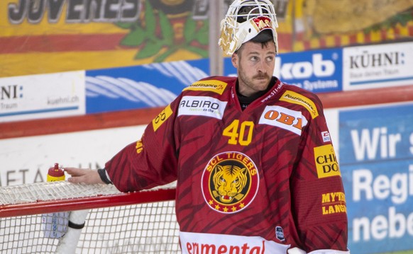 Tigers Goalie, Damiano Ciaccio, waehrend dem Meisterschaftsspiel der National League, zwischen den SCL Tigers und dem HC Genf-Servette, am Freitag 13. September 2019 im Ilfisstadion in Langnau. (KEYST ...