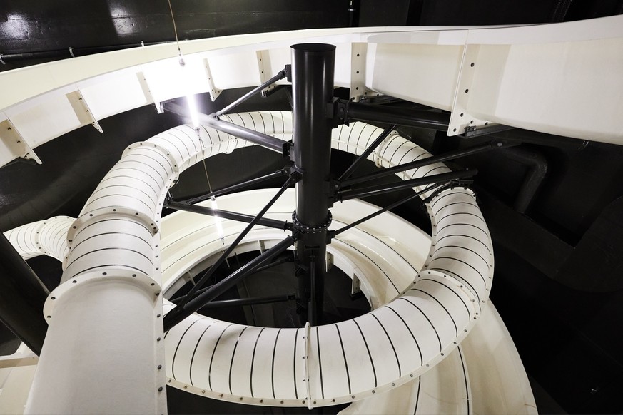 Rutschbahnen Hallenbad Rutschen Schweiz beste Rutschbahnen St.Moritz Ovaverva