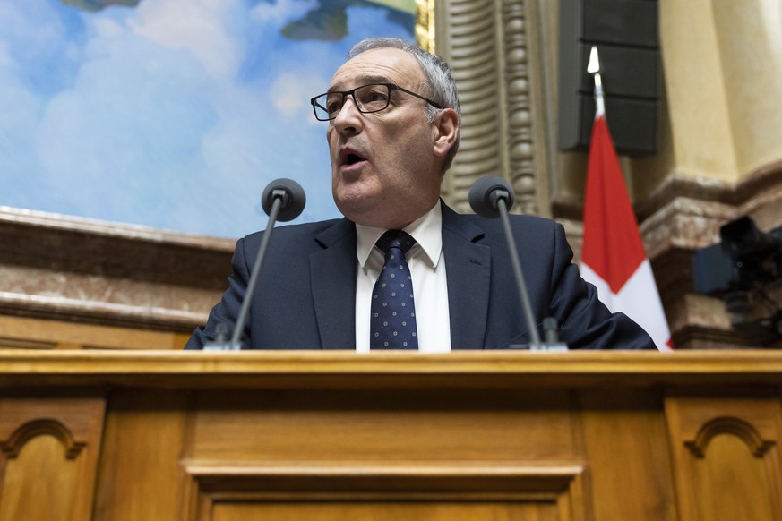 Bundesrat Guy Parmelin spricht waehrend der Fruehlingssession der Eidgenoessischen Raete, am Dienstag, 8. Maerz 2022, im Nationalrat in Bern. (KEYSTONE/Peter Klaunzer)