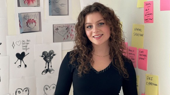 Lynn Brunner, Design-Studentin. Ihr Entwurf «Lumo» wird das Maskottchen für den ESC 2025.