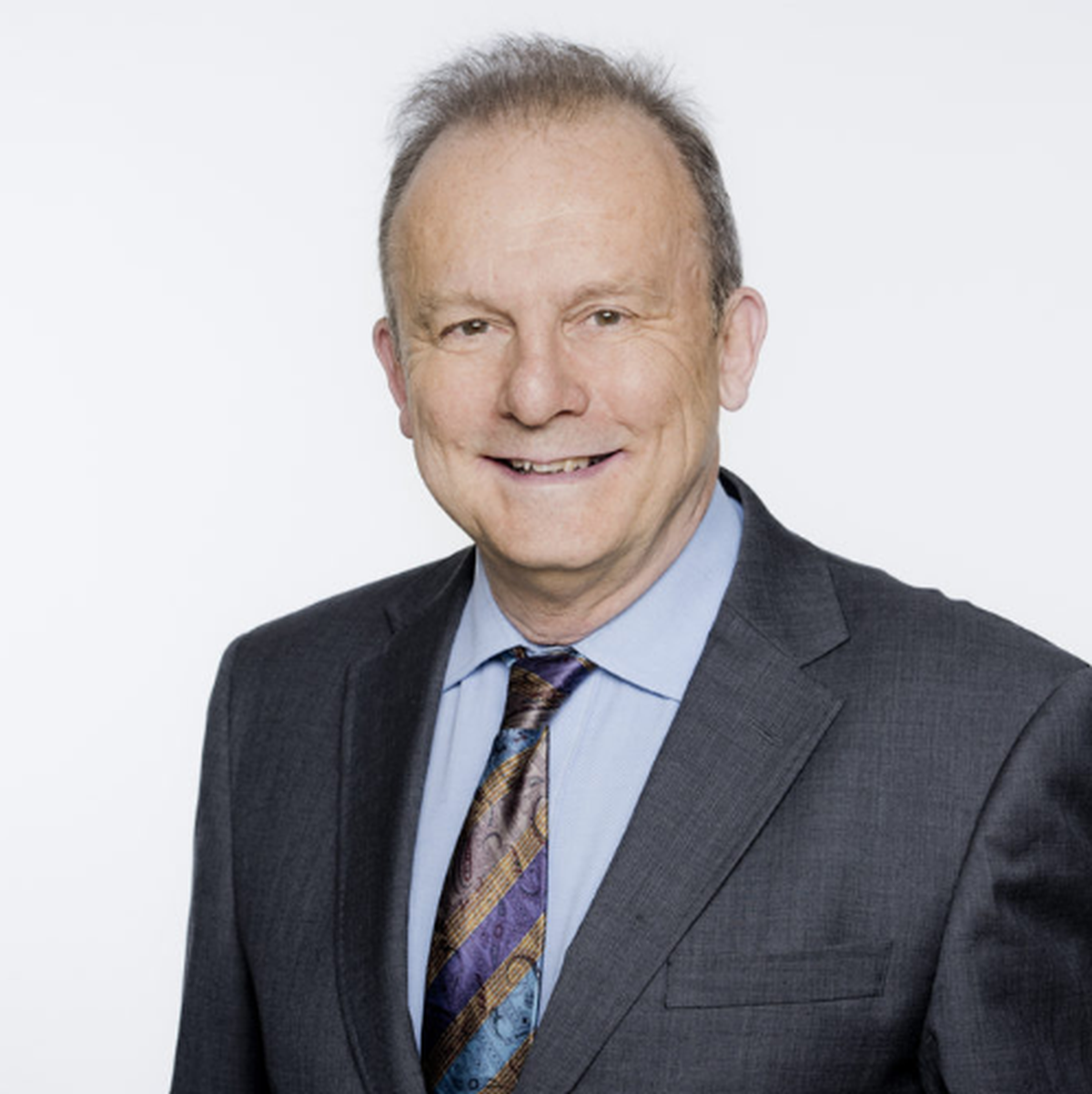 bernhard im oberdorf, svpler trirtt aus partei aus