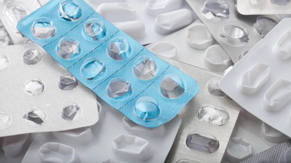 Medikamente sind nicht mehr verfügbar, weil die Preise zuletzt stark gesunken sind und sich Hersteller aus dem unattraktiven Schweizer Markt zurückziehen.