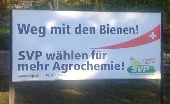 SVP für die Ausrottung der Bienen. Postkonto-Nummer von Greenpeace.