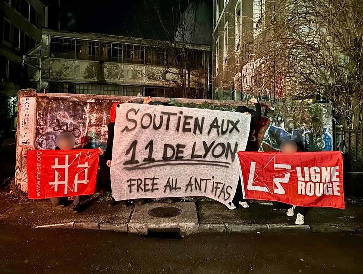 https://www.instagram.com/p/DU7uW4YDBV2/

«Unterstützung für die 11 von Lyon»: In Genf fordern Antifaschisten die Freilassung der in Lyon festgenommenen Verdächtigen im Fall Quentin Deranque.