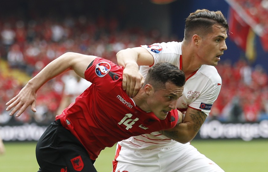 Granit Xhaka hat das Bruderduell mit Taulant bravourös gemeistert.