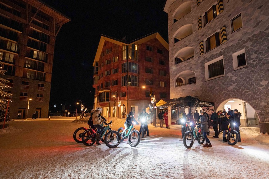 Rauszeit Things to do im Winter Andermatt Fatbiken