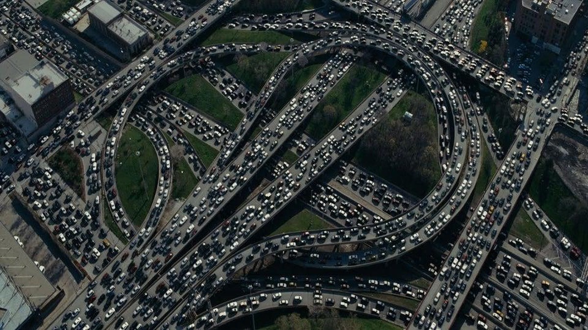 Stau-Bilder für das ultimative Gotthard-Feeling zu Ostern