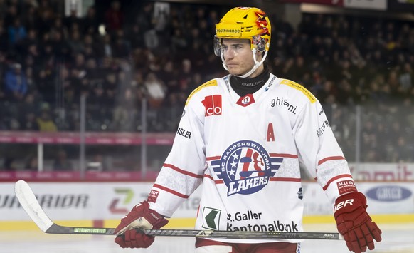 PostFinance Top Scorer Tyler Moy (SCRJ) fotografiert im Eishockey Spiel der National League zwischen dem SC Bern, SCB, und dem SC Rapperswil-Jona, SCRJ, am Freitag, 14. November 2025, in der PostFinan ...