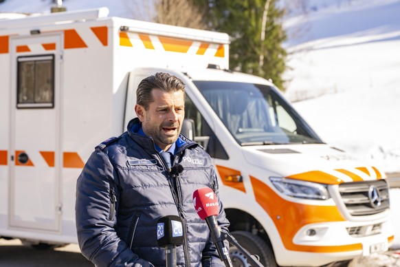 <p>Die Kriminalpolizei Nidwalden informiert an einer Medienkonferenz über das Gondelunglück in Engelberg.</p>