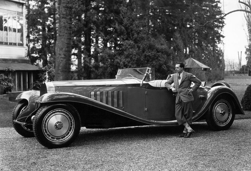 bugatti royale 1930er luxus auto retro history kunst style kühlerfigur elefant https://en.wikipedia.org/wiki/Bugatti_Royale