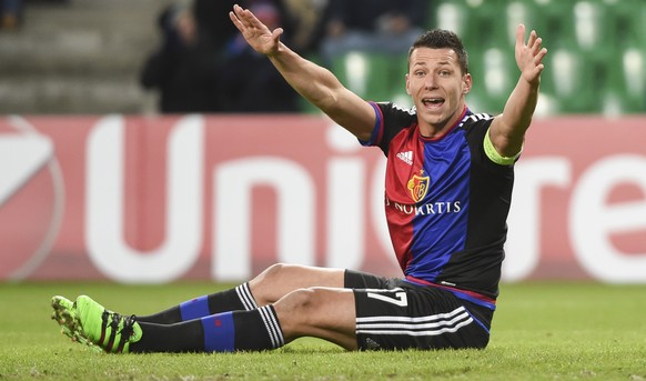 18.02.2016; St.Etienne; Fussball Europa League Sechzentelfinal - AS Saint Etienne - FC Basel; 
Marek Suchy (Basel) nach dem Tor zum 1:0 
(Andy Mueller/freshfocus)