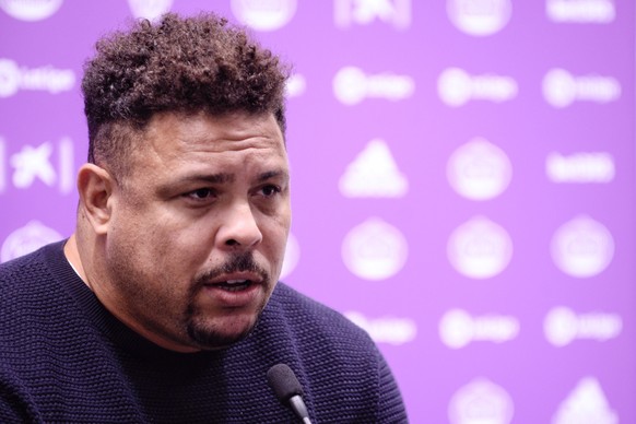 epa08854450 Former Brazilian soccer player Ronaldo Nazario, Spanish LaLiga club Real Valladolid&#039;s President and owner, addresses a press conference to talk about situation of the team, in Vallado ...