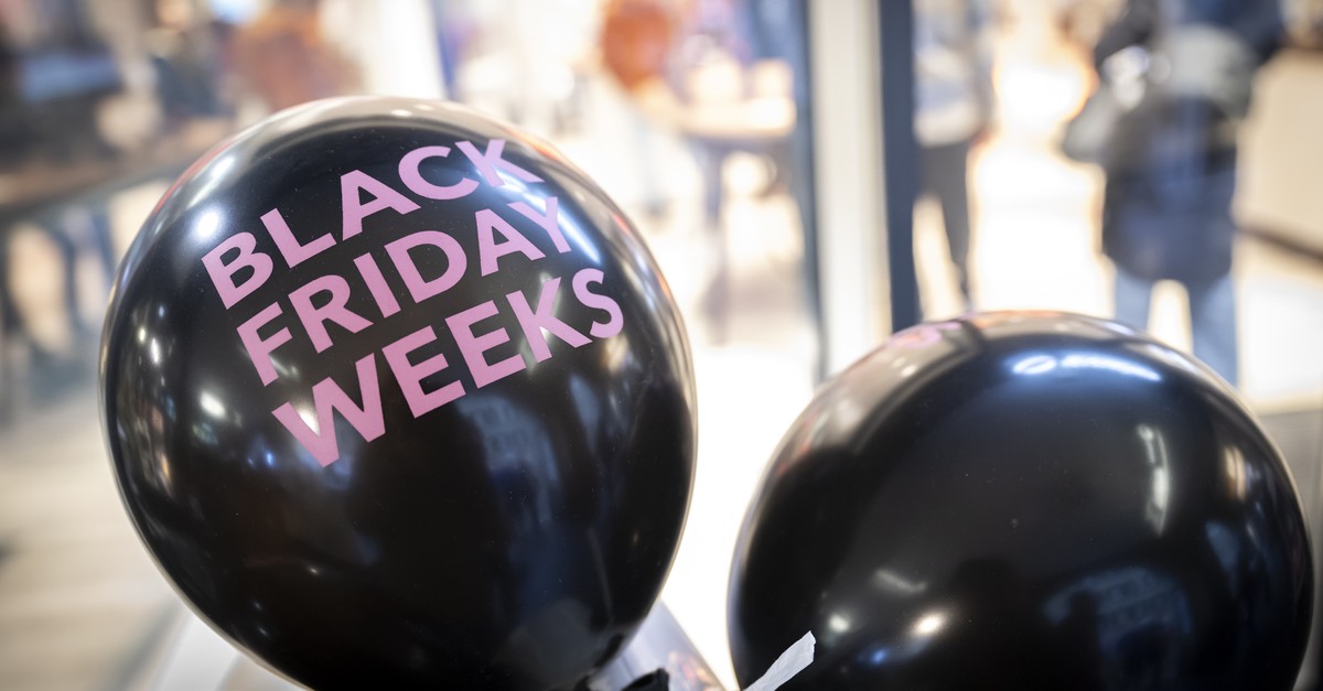 Knappes-Budget-Schweizer-Bev-lkerung-will-weniger-Geld-am-Black-Friday-ausgeben