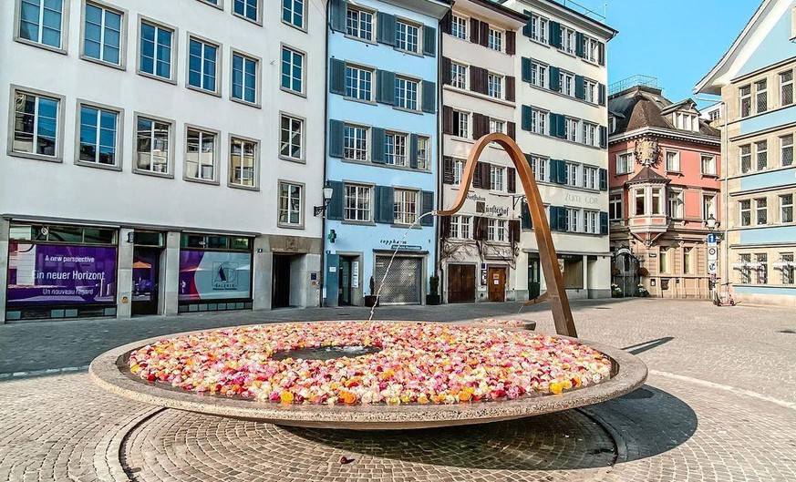 Osterbräuche, Osterbrunnen in Zürich, Rauszeit