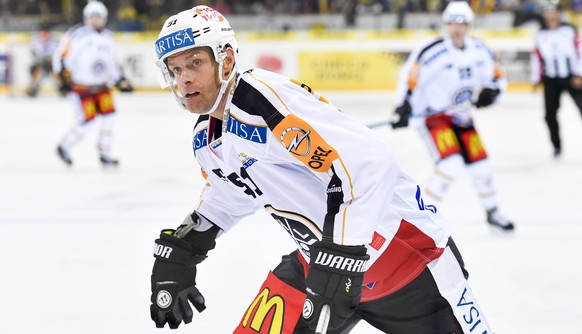 Ryan Gardner von Lugano, beim Eishockey-Qualifikationsspiel der National League A zwischen dem HC Davos und dem HC Lugano, am Sonntag, 25. September 2016, in der Vaillant Arena in Davos. (KEYSTONE/Gia ...