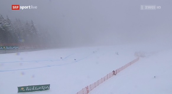 Der Nebel ist heute der auffälligste Akteur in Bansko.