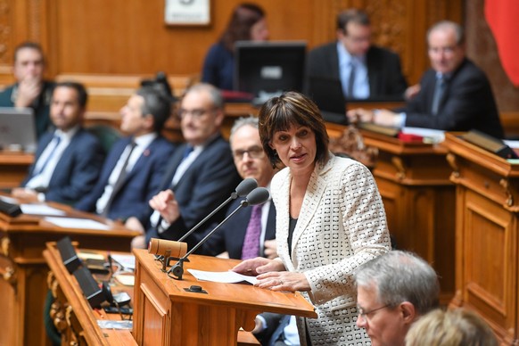 Bundesraetin Doris Leuthard verabschiedet sich von der Vereinigten Bundesversammlung, am Mittwoch, 5. Dezember 2018 im Nationalratssaal in Bern. (KEYSTONE/Marcel Bieri)