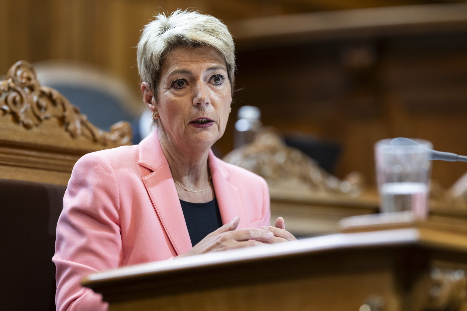 Bundespraesidentin Karin Keller-Sutter spricht zur Kleinen Kammer, an der Sommersession der Eidgenoessischen Raete, am Dienstag, 3. Juni 2025 im Staenderat in Bern. (KEYSTONE/Alessandro della Valle)