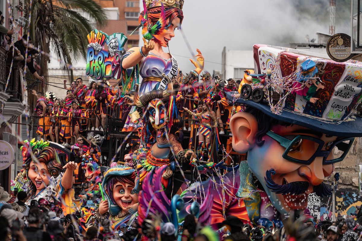 Revelers parade through the streets during the Black and White Carnival, recognized by UNESCO as Intangible Cultural Heritage, in Pasto, Colombia, Tuesday, Jan. 6, 2026. (AP Photo/Ivan Valencia)
Colom ...