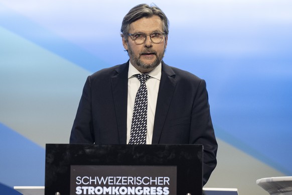 Michael Wider, Praesident des Verband Schweizerischer Elektrizitaetsunternehmen, VSE, spricht am Stromkongress , am Mittwoch, 18. Januar 2023, in Bern. (KEYSTONE/Peter Schneider)