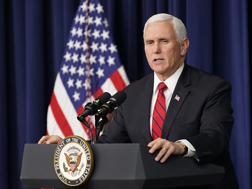 ARCHIV - Mike Pence, Vizepr�sident der USA, spricht w�hrend einer Veranstaltung auf dem Gel�nde des Wei�en Hauses. Foto: Susan Walsh/AP/dpa/Archiv