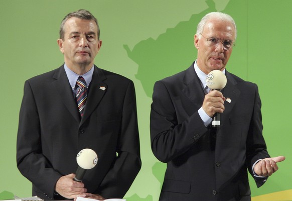 Niersbach und Beckenbauer im Jahr 2005.