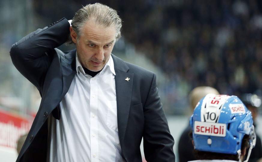 ARCHIV --- ZUR ENTLASSUNG VON FELIX HOLLENSTEIN BEI KLOTEN STELLEN WIR IHNEN FOLGENDES BILD ZUR VERFUEGUNG --- Kloten Flyers Cheftrainer Felix (Fige) Hollenstein im vierten Playoff Finalspiel der Nati ...