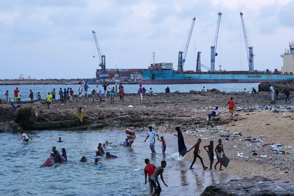 People enjoy the afternoon at the public beach in Mogadishu, Somalia, Thursday, Nov. 6, 2025. (AP Photo/Farah Abdi Warsameh)
Somalia