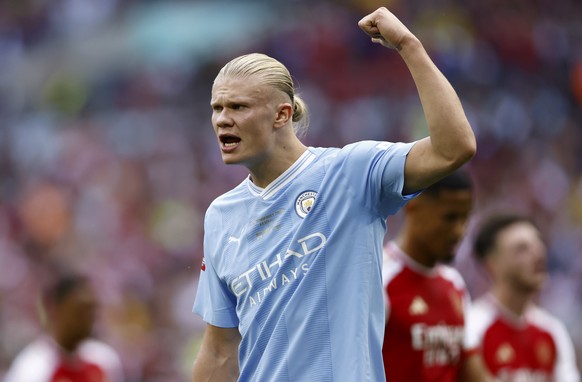 epa10787772 Manchester City's Erling Haaland reacts during the FA Community Shield soccer match between Arsenal London and Manchester City in London, Britain, August 6, 2023. EPA / TOLGA AKMEN