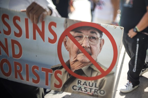 epa12979666 Cubans in exile celebrate Cuba's Republic Day in Miami, Florida, USA, 20 May 2026. The date marks the formal establishment of the Republic of Cuba in 1902. This year's celebratio ...