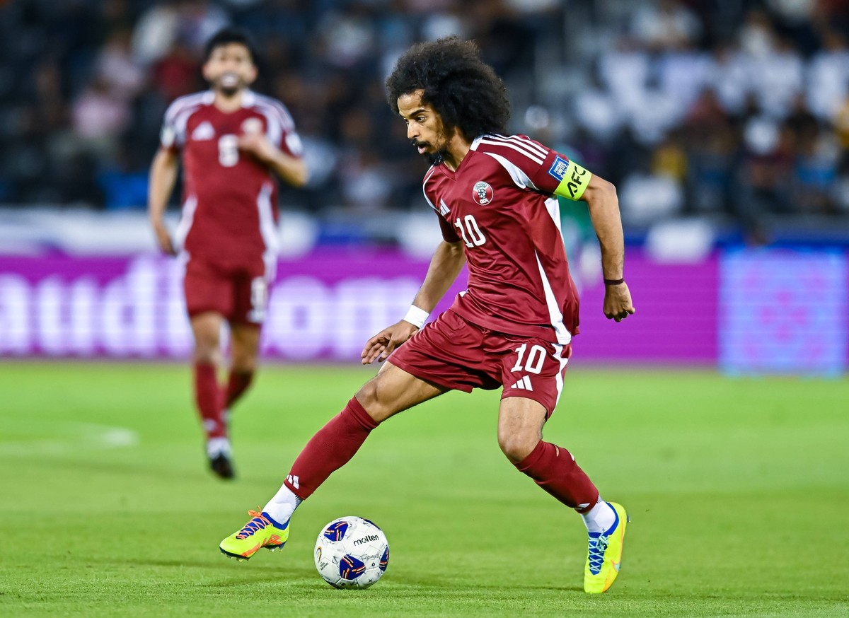 2026 FIFA World Cup, WM, Weltmeisterschaft, Fussball Qualifier -Qatar v Iran Akram Afif 10 of Qatar in action during the FIFA World Cup 2026 AFC Asian Qualifiers group A third round match between Qata ...
