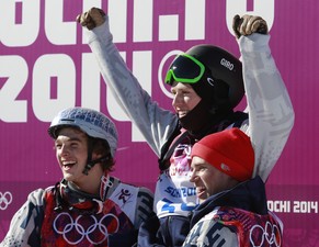 Goepper, Christensen und Kenworthy (von links) feiern einen Dreifachsieg.