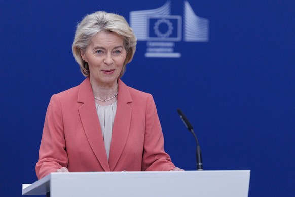 epa12781102 European Commission President Ursula von der Leyen briefs the press on the latest developments regarding Mercosur at the European Commission in Brussels, Belgium, 27 February 2026. EPA/OLI ...