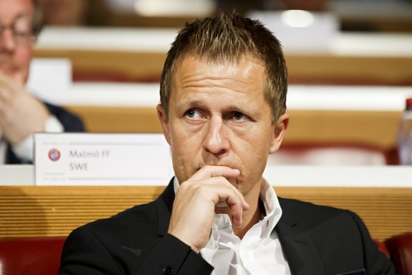 epa06930511 Christoph Spycher, Sports Director of Swiss club BCS Young Boys, during the drawing of the games for the Champions League 2018/19 Play-offs round, at the UEFA headquarters in Nyon, Switzer ...