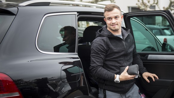 Xherdan Shaqiri bei der Ankunft im Hotel Panorama Resort und Spa in Feusisberg, am Montag, 21. Maerz 2016, in Feusisberg. Am 25. Maerz trifft die Schweizer Fussballnationalmannschaft in einem Freundsc ...