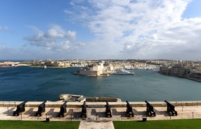 Blick auf den Hafen von Maltas Hauptstadt Valetta.
